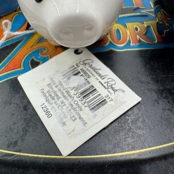 Garland Road Ceramic Pigs and Pail Salt & Pepper Shakers Black & White - Picture 4 of 12